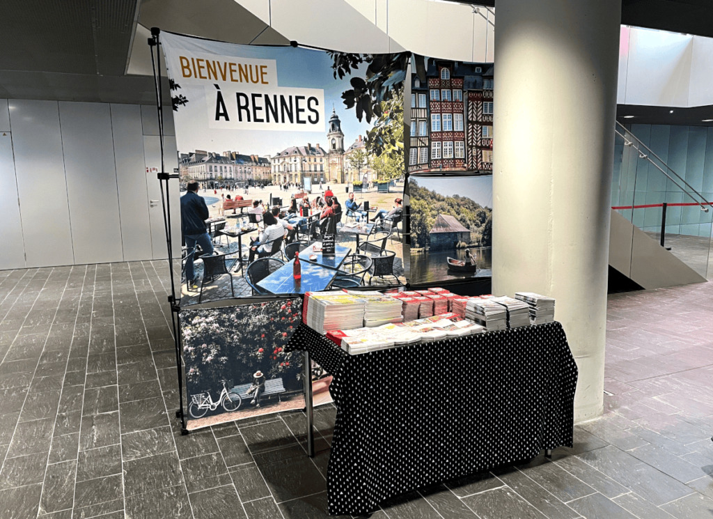 Stand Tourisme Rennes congrès CNFPT